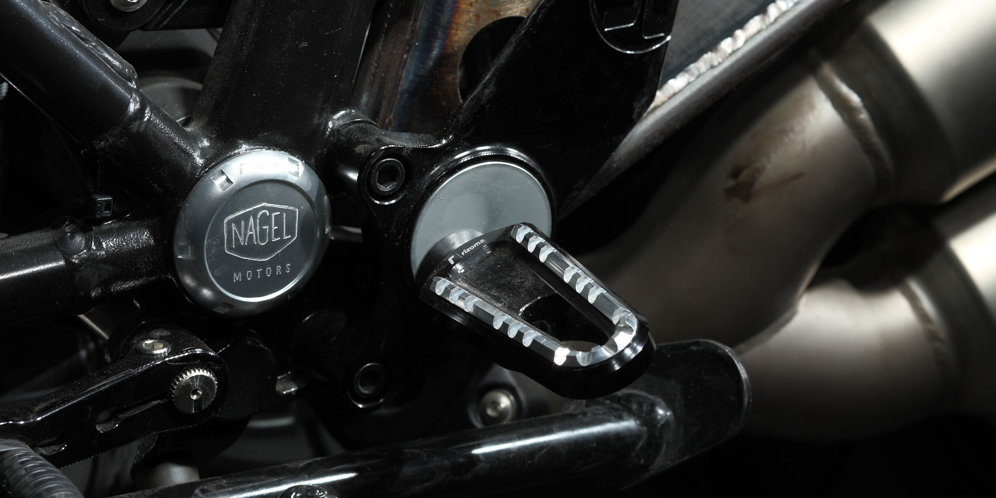 BMW R9T