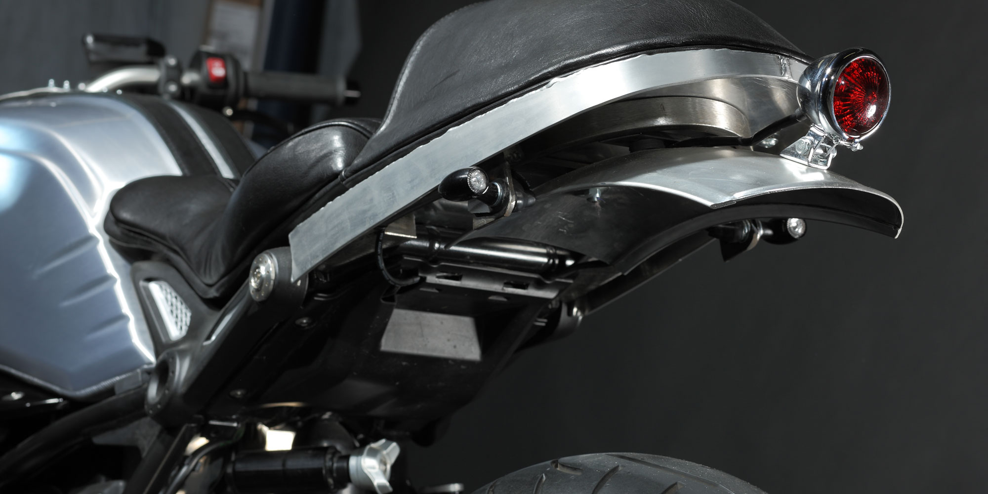 BMW R9T