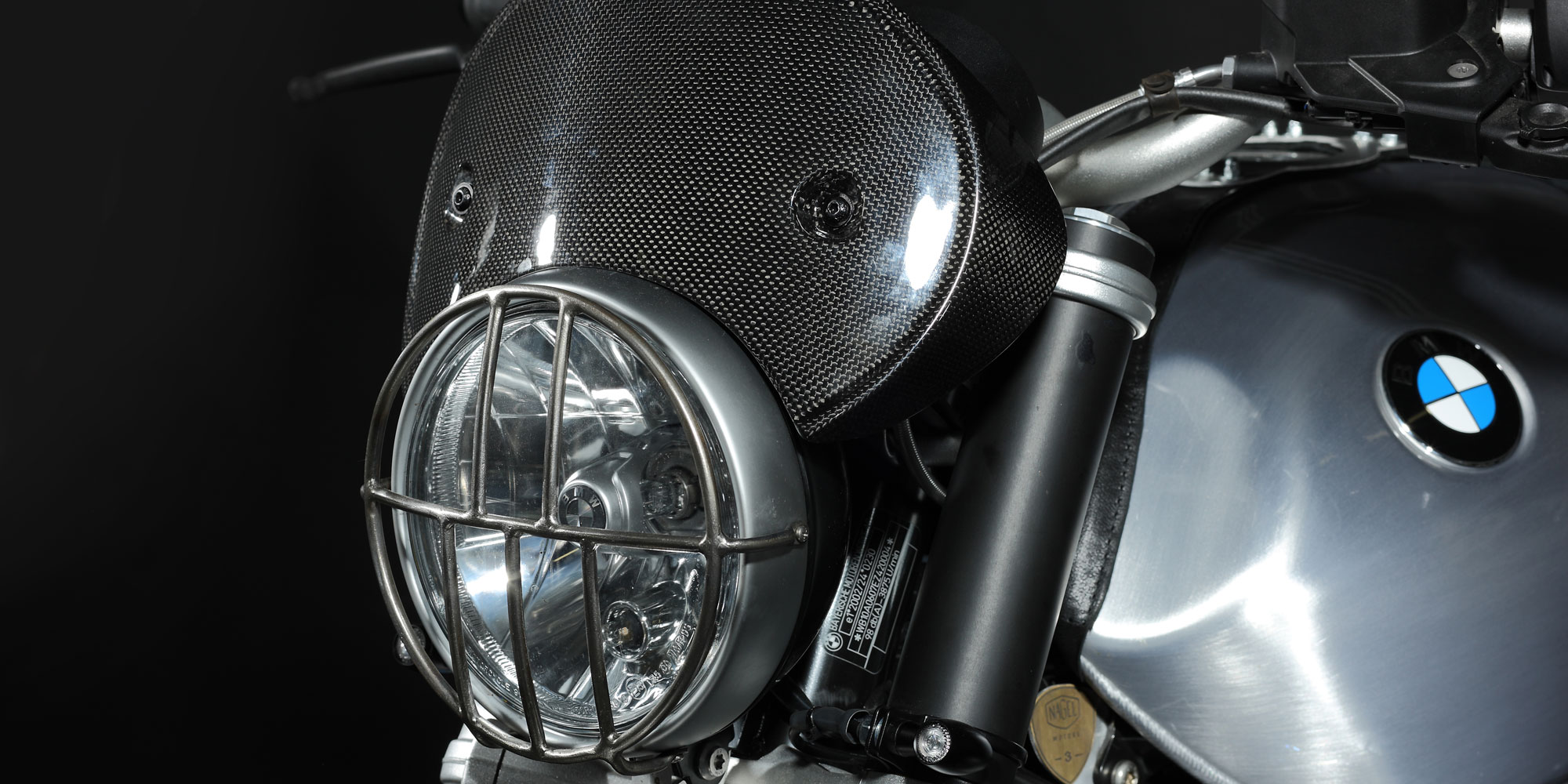 BMW R9T