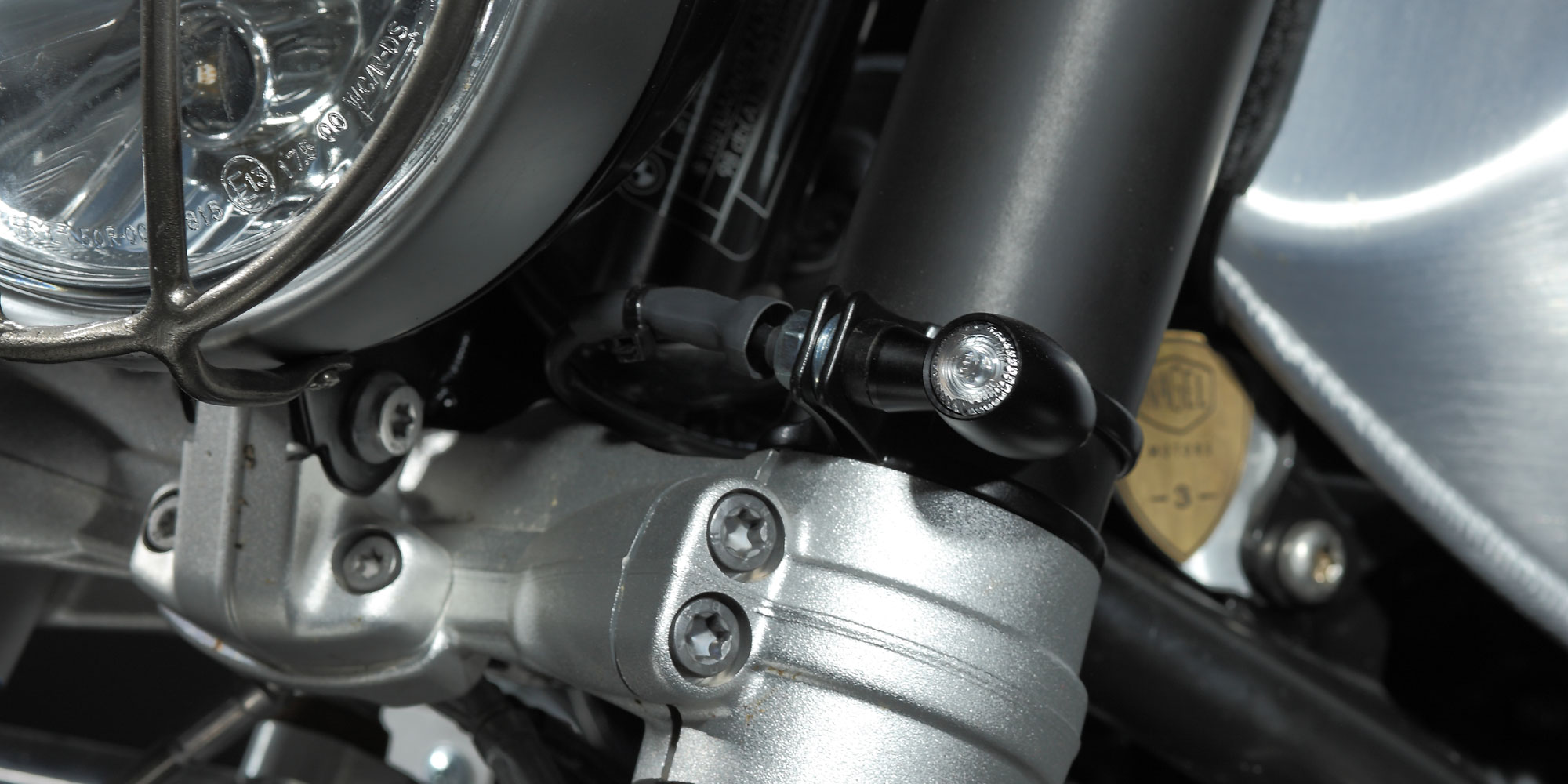 BMW R9T