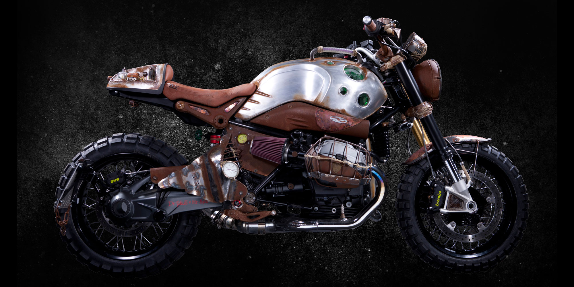 BMW R nine T