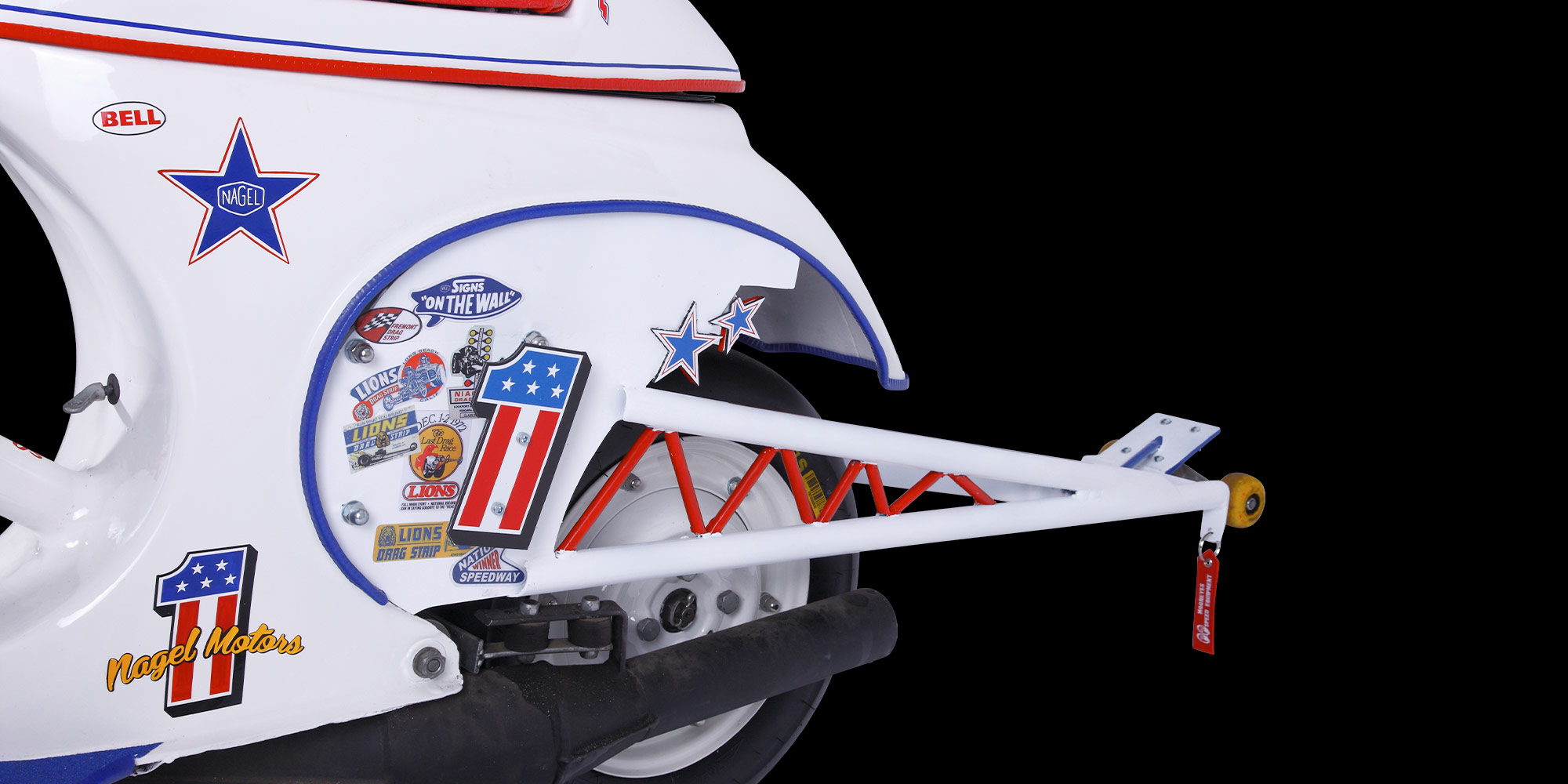 THE EVEL Vespa