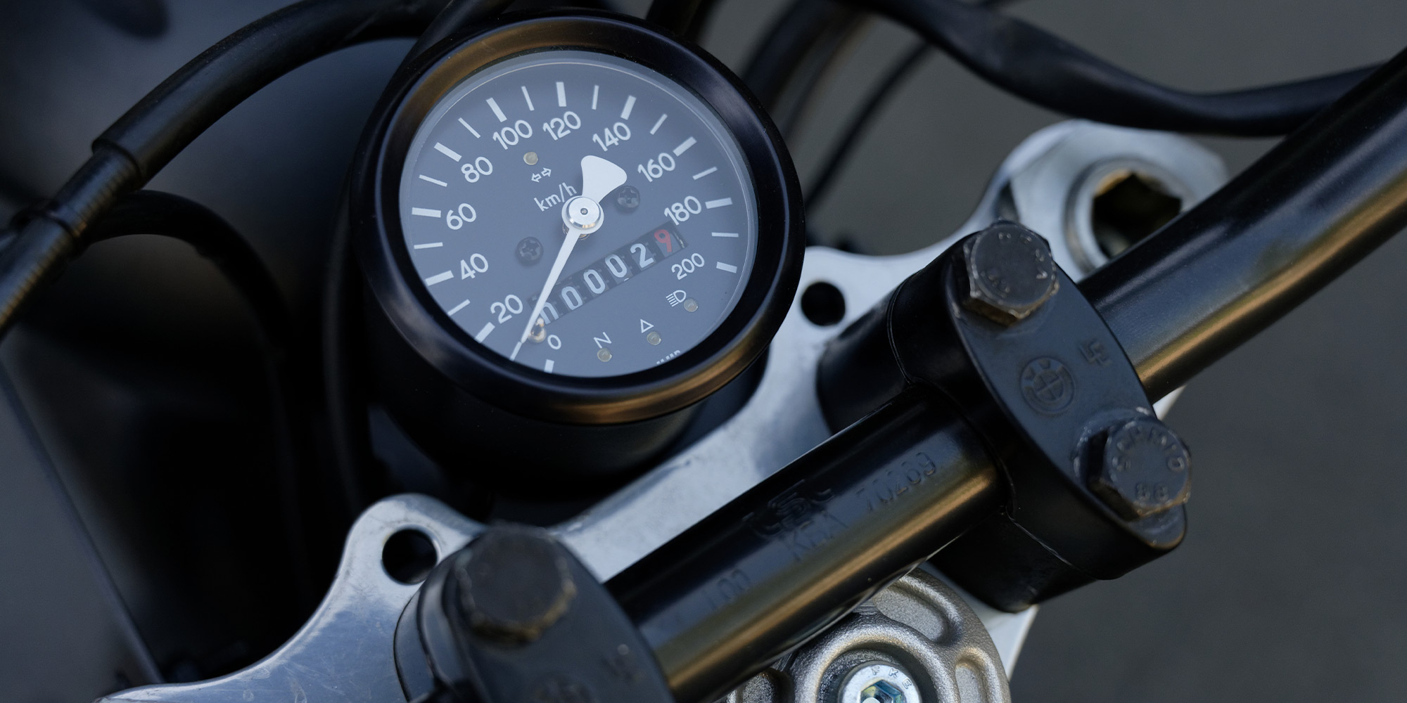 BMW R-80