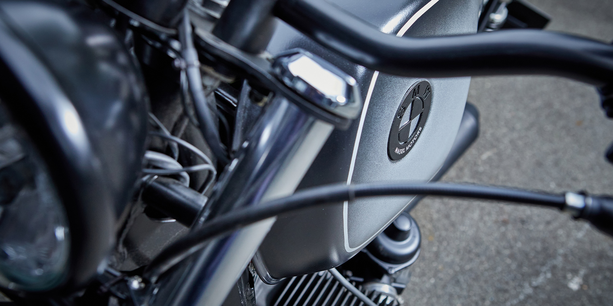BMW R-100