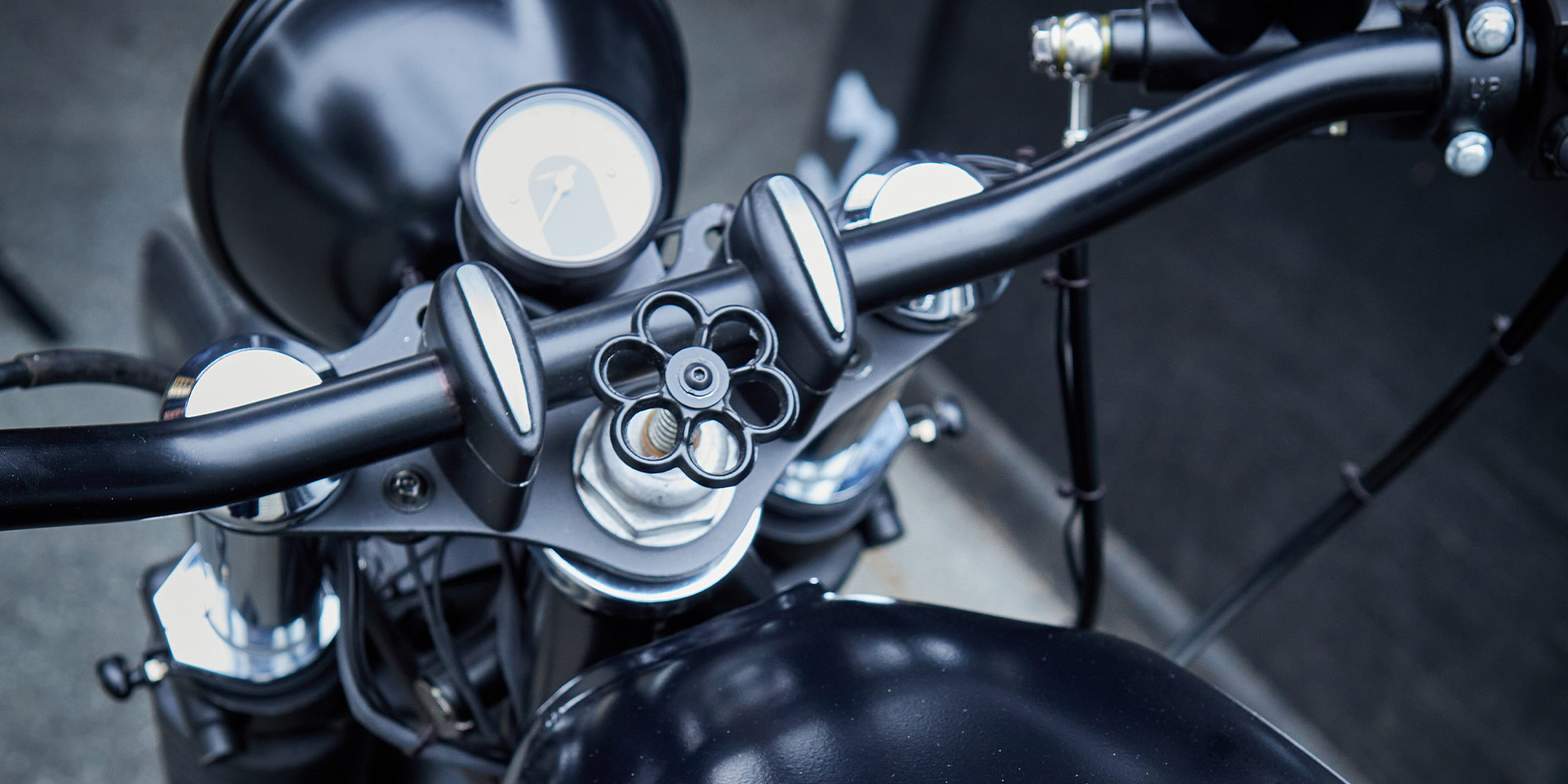 BMW R-100