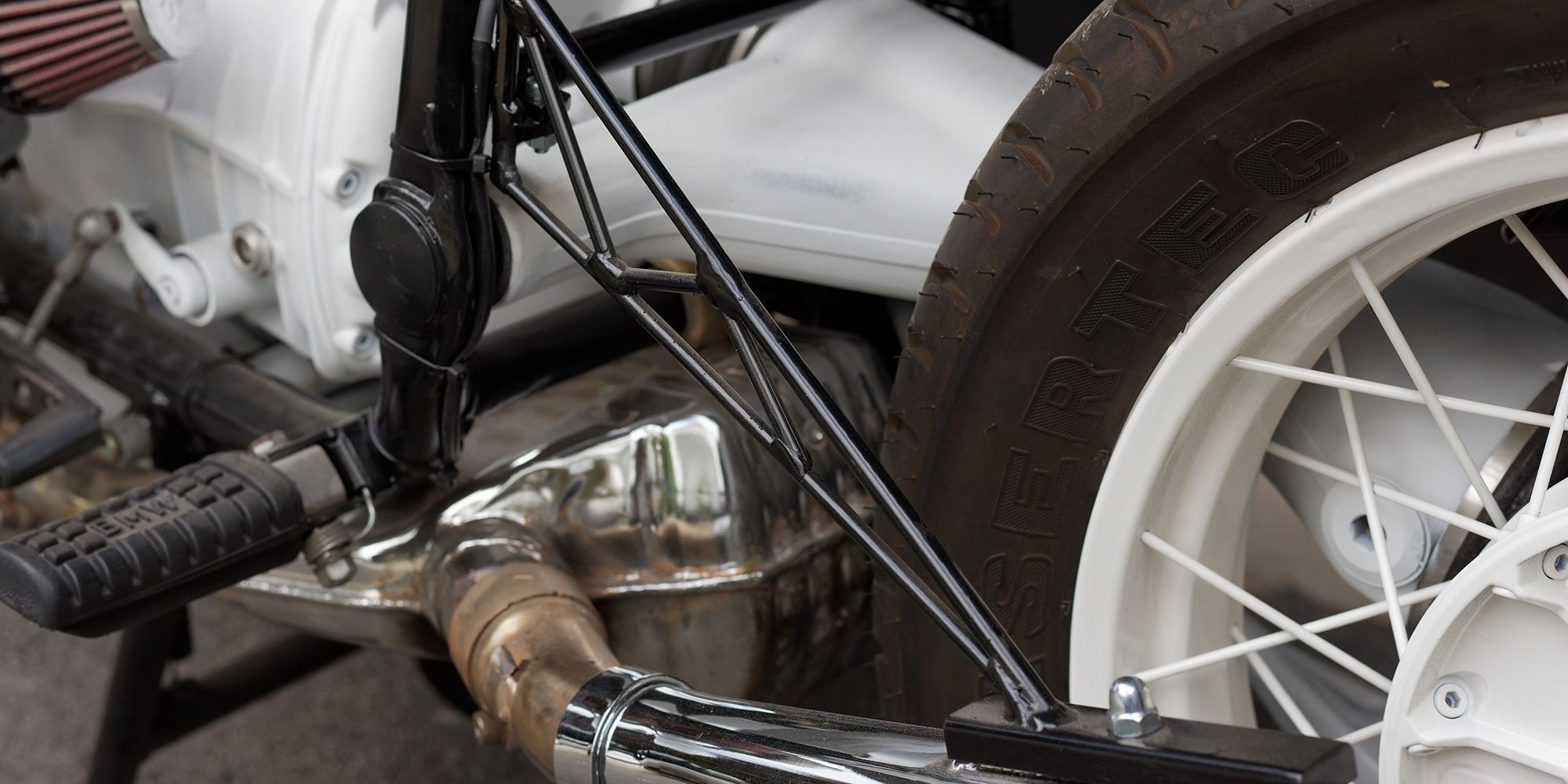 BMW R100