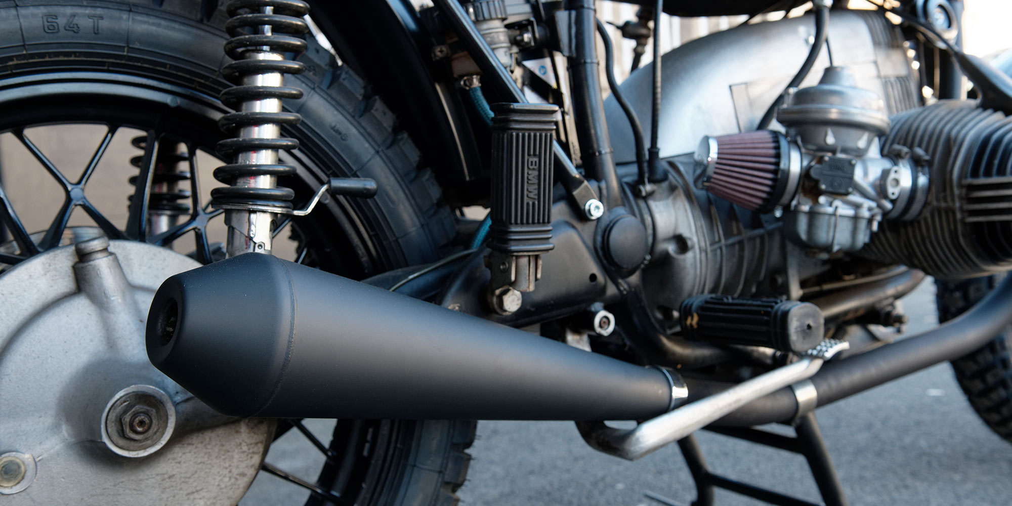 BMW R100