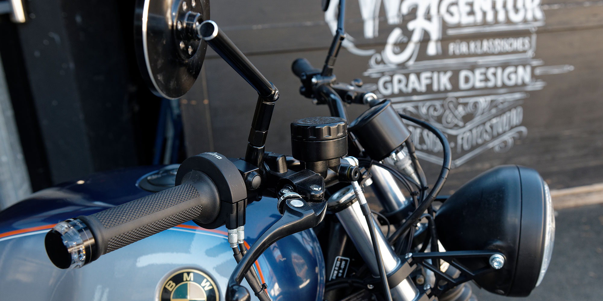 BMW R100