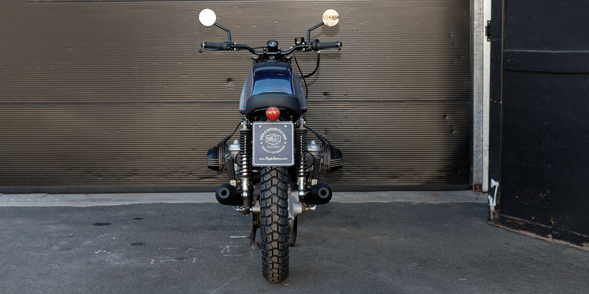 BMW R100
