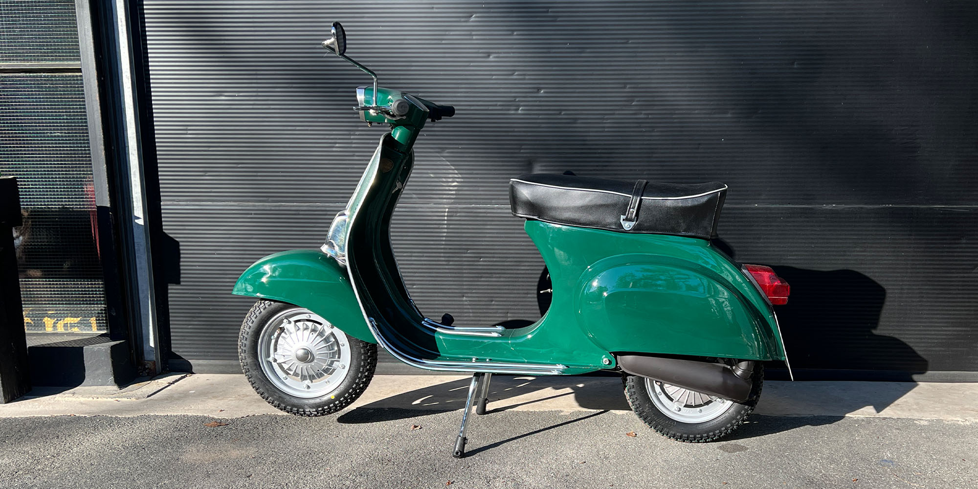 Vespa V 125
