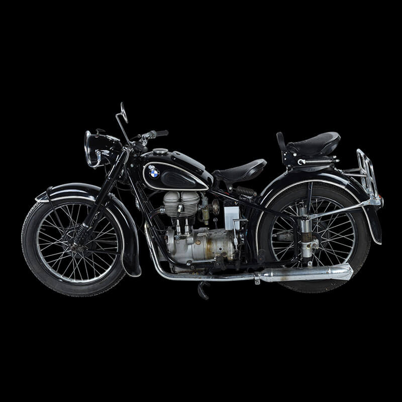 #81 BMW R25