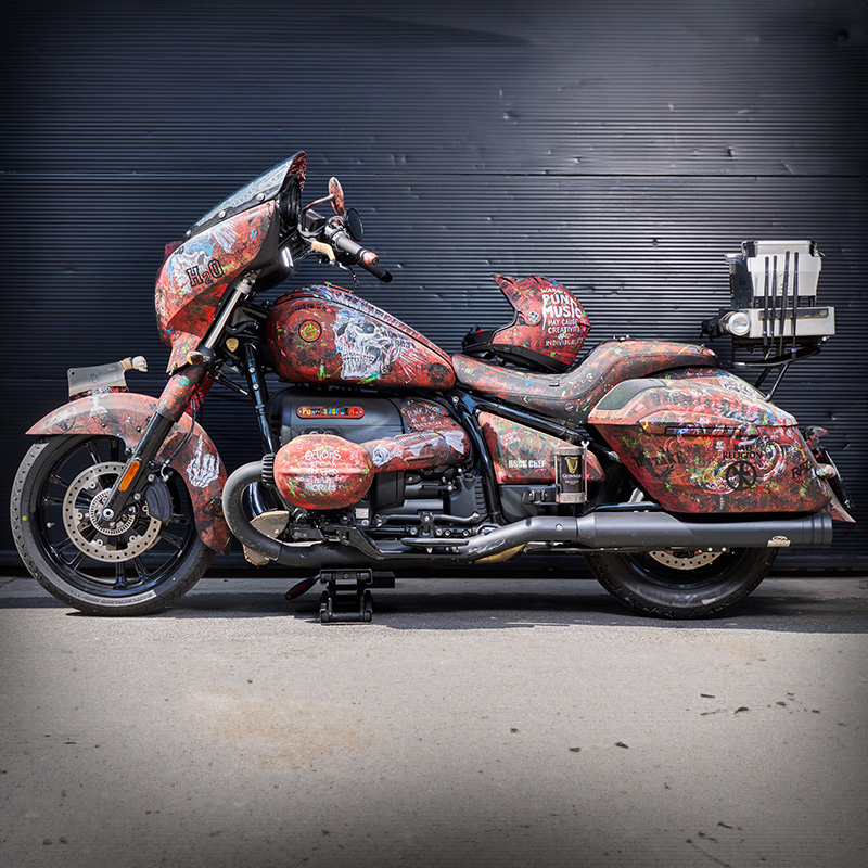 #56 BMW R18 Bagger Stephan Marquard - Cooking is like Punk Rock